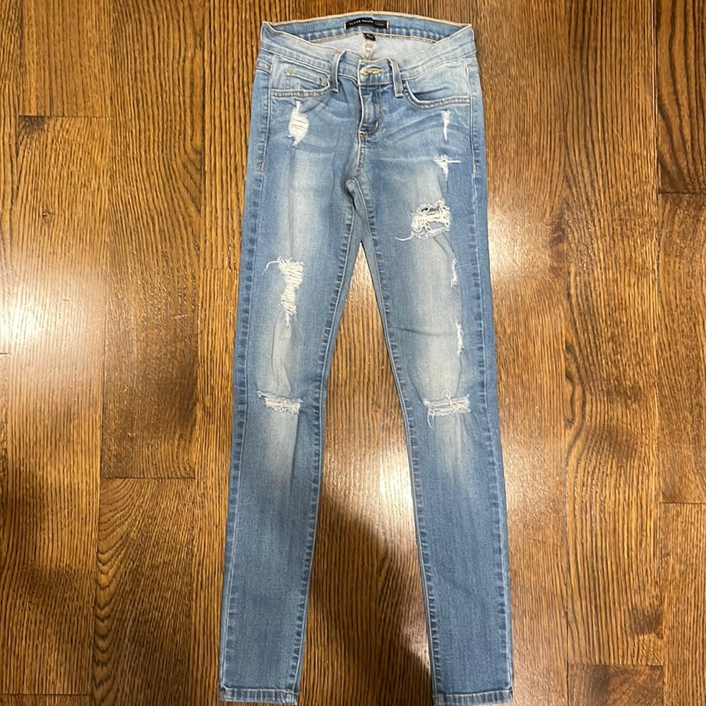 Flying Monkey distressed jeans sz 24